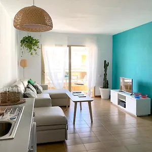 https://new-stunning-seaview-apartment-with-lovely-balcony.catalonia-hotels.com