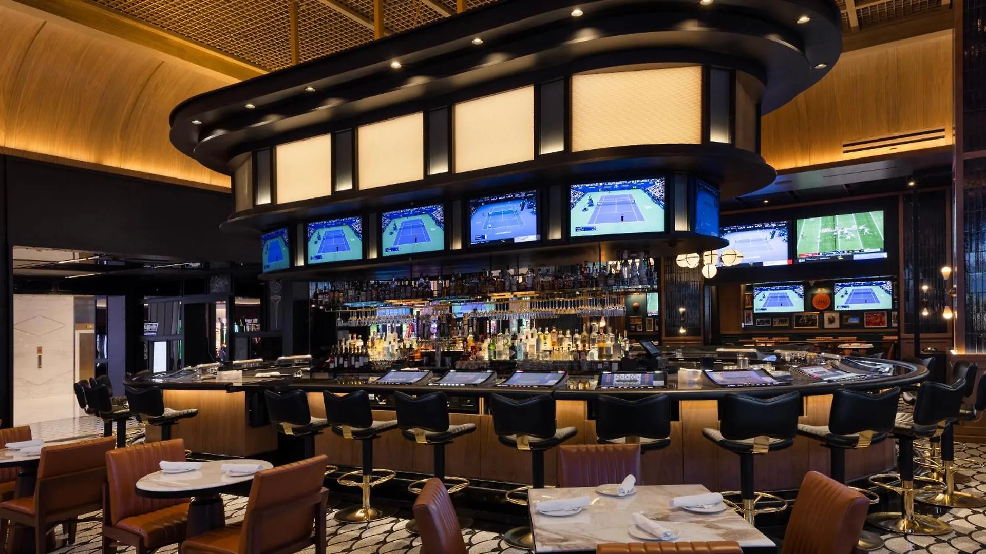 Fontainebleau Las Vegas 5*,  United States