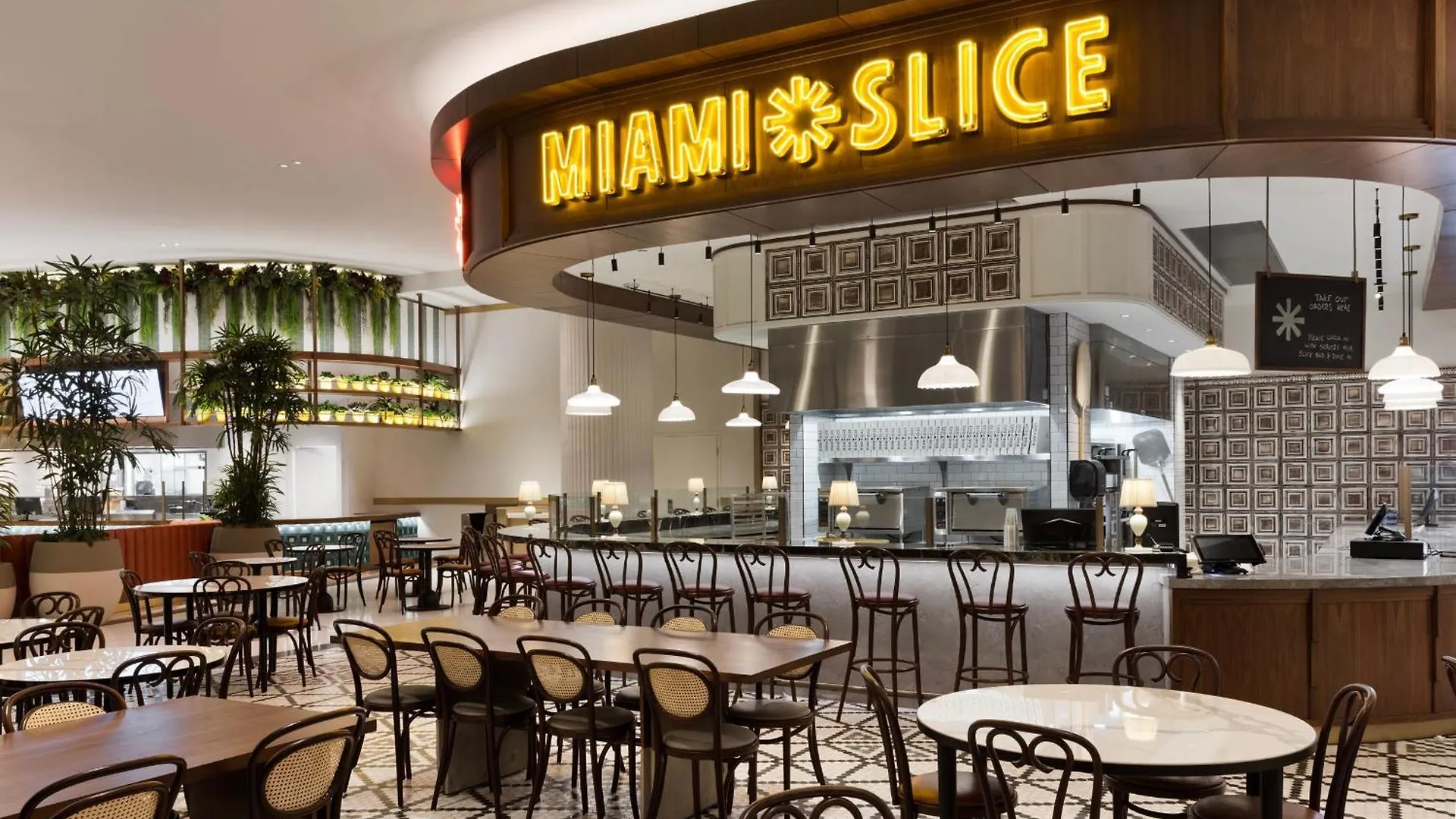 Fontainebleau Las Vegas 5*,  United States
